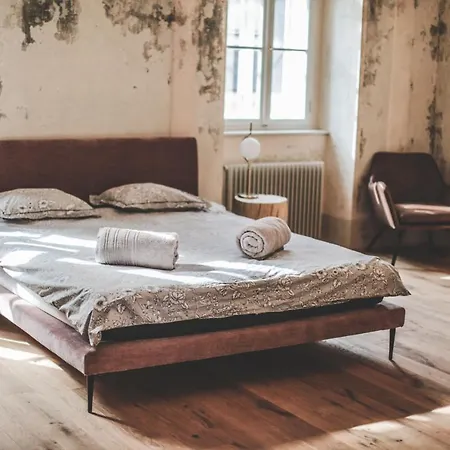 Ruttner Guest house *